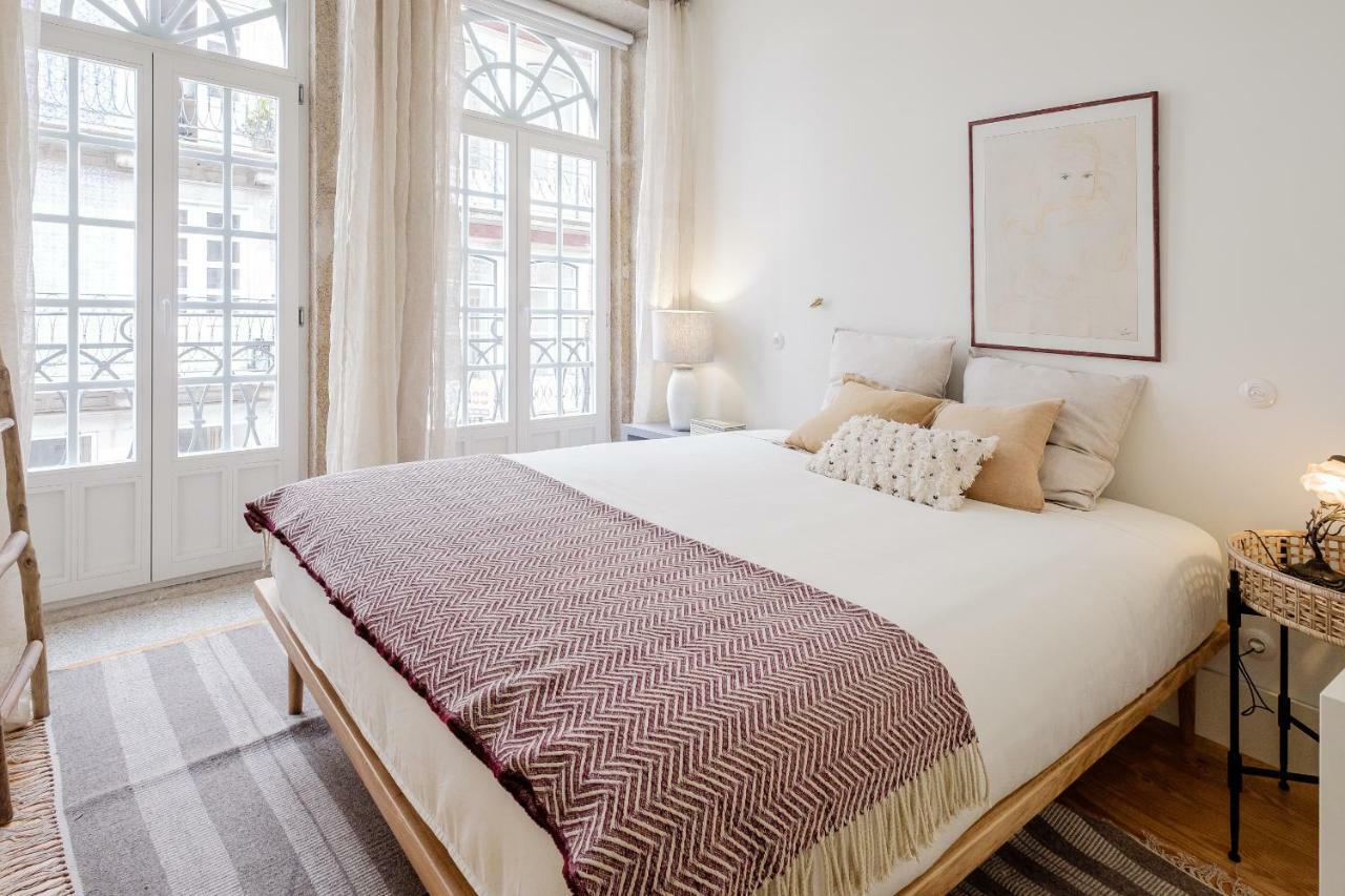 Boutique Rentals-Flores Plaza In City Historical Center OOporto Exteriör bild