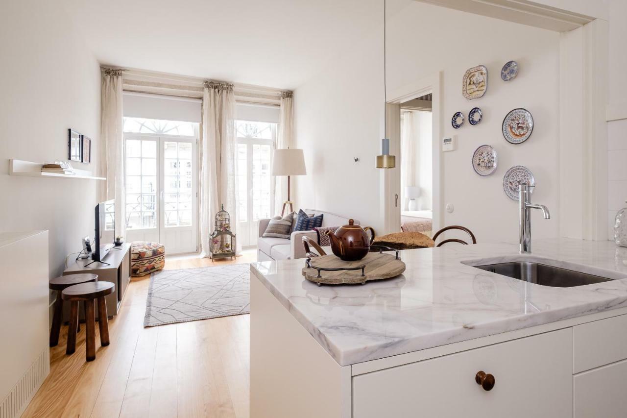Boutique Rentals-Flores Plaza In City Historical Center OOporto Exteriör bild