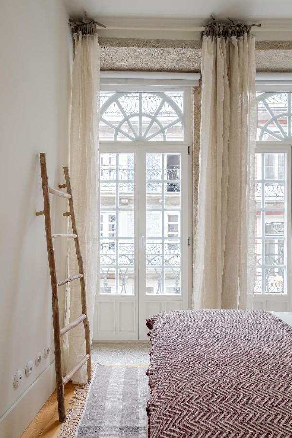 Boutique Rentals-Flores Plaza In City Historical Center OOporto Exteriör bild
