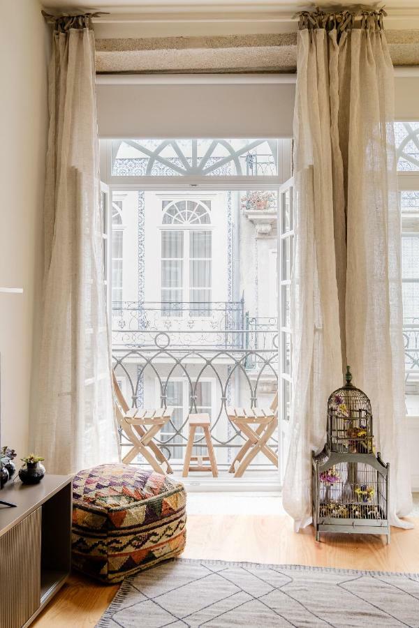 Boutique Rentals-Flores Plaza In City Historical Center OOporto Exteriör bild