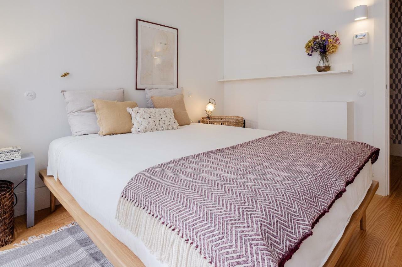 Boutique Rentals-Flores Plaza In City Historical Center OOporto Exteriör bild